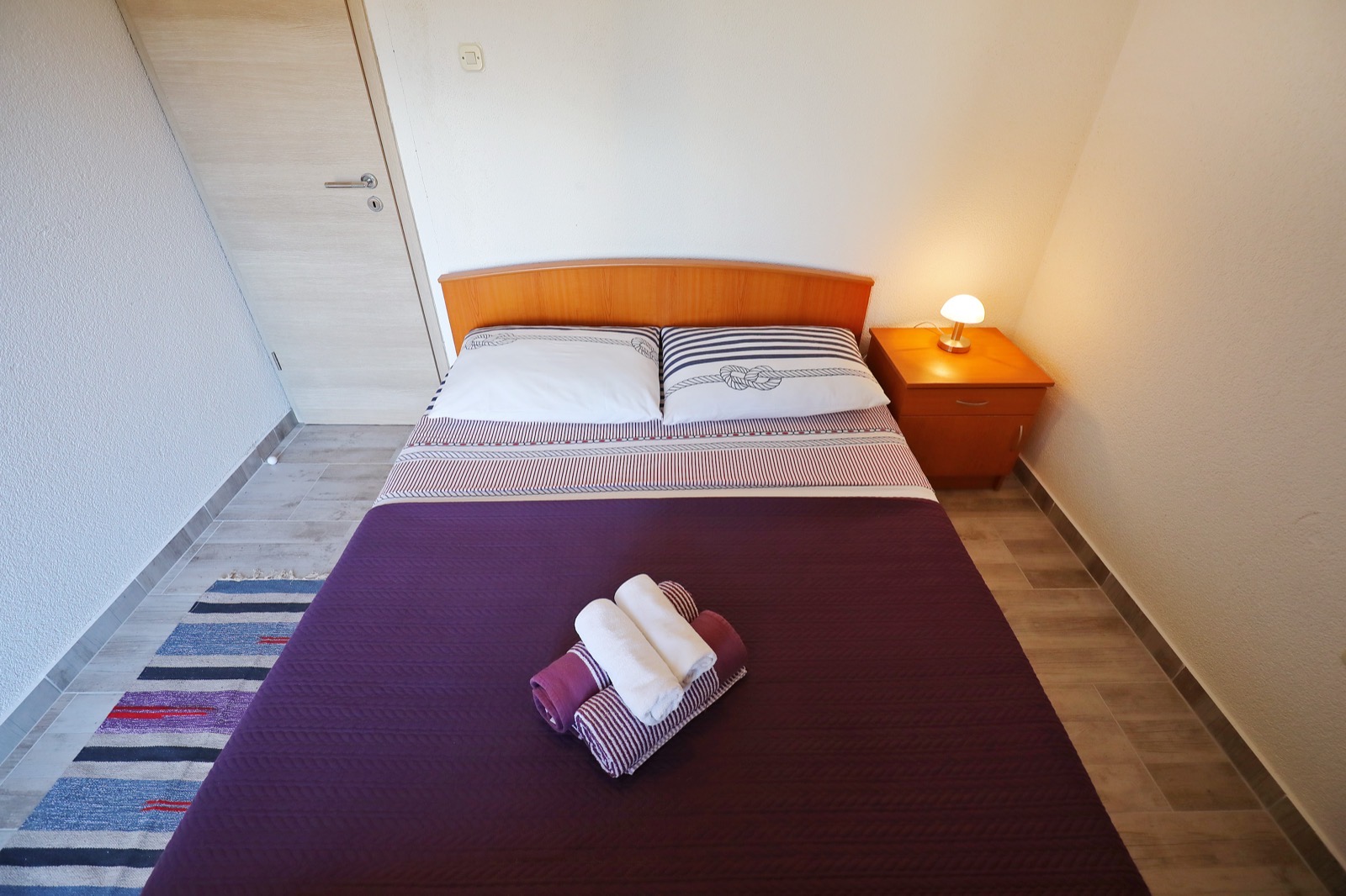 Lanterna bedroom
